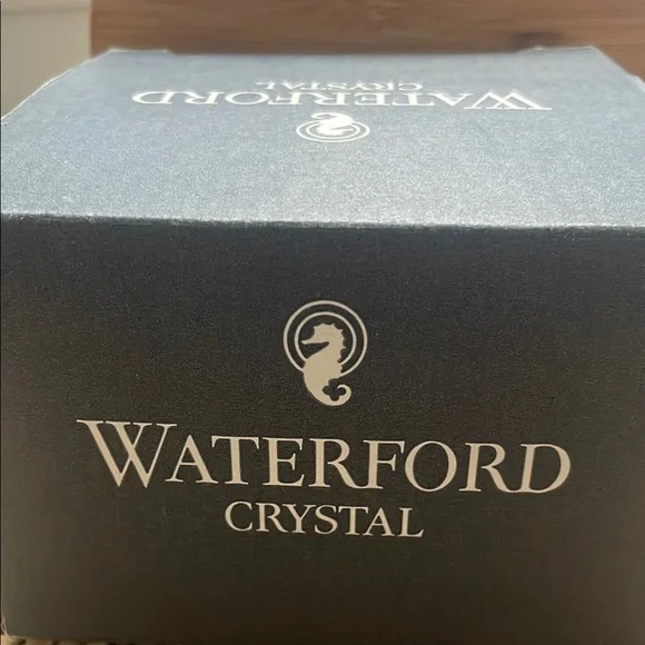 Waterford Silver Wall Clock Crystal Elegance - Picture 4 of 5